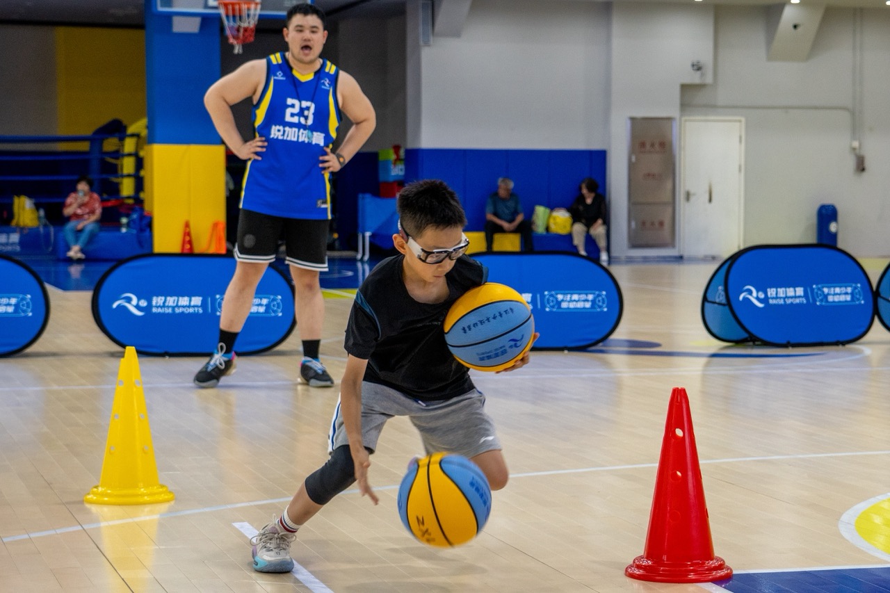 少儿篮球 运动启蒙课程(图1)